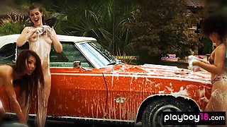 Hottie naked asian babe and GFs washing car