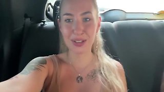 Polly Yangs In Sex Vlog - Trying Gloryhole For The First Time!