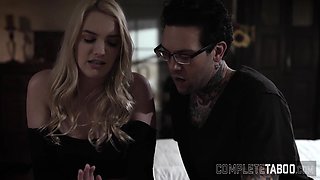 Slutty blonde sucking cock