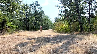 Slave Tih Entertains His Fans