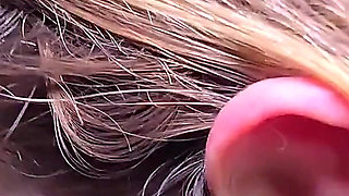 MILFs Take Advantage of 2 Big Cocks to Get Fucked in Double Penetration