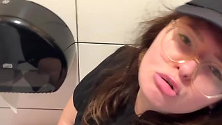 My full naked risky public bathroom masturbation