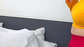 Scooby-doo: Velma and the Mystery of the Two Sausages