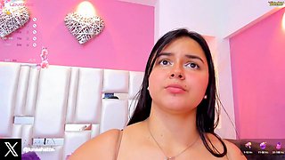 Curvy Hispanic beauty shares intense sensual pleasure passionately