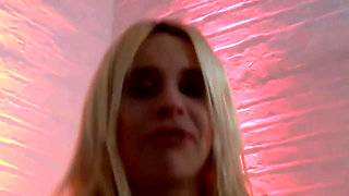 Sexy Blonde with Beautiful Body Gets Fucked in the Office by Her Boss