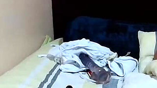 Mature SSBBW Pussy Play & Bed Fetish