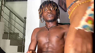 Am Here to Fix Her Toilet but End up Digging Her Ass Hole