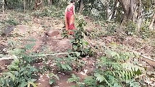 Desi Teen Girl Fucked Hard by Stranger in Jungle - Full HD Indian Village Sex