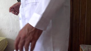 This British Doctor Is Shocked!!! Saudi Arab Granny Shows Her