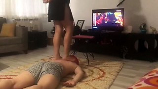Foot Fetish Dom - Turkish Mistress Trampling And Foot