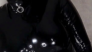 Cristal Kinky Rubber Doll Solo in Tub