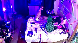 Amateur milf homemade threesome