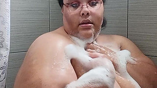 Taking a Nice and Relaxing Bubble Bath!