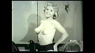 I Get Naked so You Can See Me