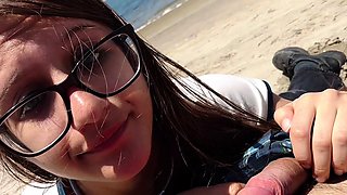 Brunette hookup amateur blowjob and dirtytalk sexdate