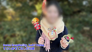 New Year's Sex at a Close Female Friend's House. Having Sex in Bed with a Cheerful and Fun Female Friend(#400)