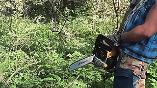 Shameless Jennifer Mendez Caught Peeing in the Woods by a Lumberjack Libor