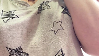 Pussy N Pubes Play in Transport Makes My Fingers Smell Amazing!