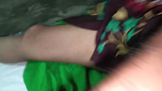 Desi Bengali Bhabhi Homemade Fuck - Desi Style Sex with Bangladeshi Housewife