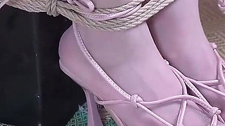 Xr32- Tie the Girl to the Cross