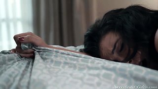 Two Big-Breasted Beauties Eat Pussy