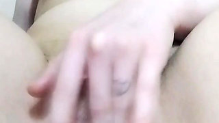 Masturbating My Pussy Until It's Creamy