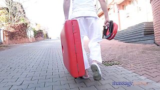 Fiery lassie at massagerooms trailer