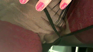 Mrs Mature Feet Getting Ready to Shower 556