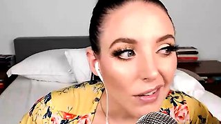 Amateur Mature Brunette Sexy Lingerie Masturbation