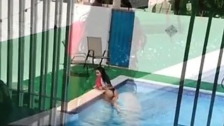 Amateur ass ramming outdoors