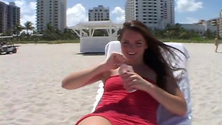 Teen babe enjoys deepthroating a huge cock to a cum in her mouth