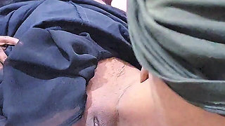 Romantic and Real Couple Sex at Home Indian Aunty Homemade Sex