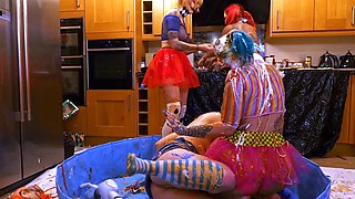 Blonde is flashing her big boobs in the outdoors