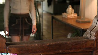 Stepsis Madi Collins Is Much Tighter Than He Thought