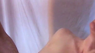 Casting Erin Electra