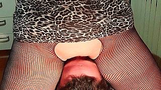 Extreme Facesitting! Your Destiny Is to Ch**e Under My Pussy!