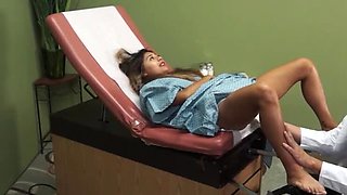 Hot Latina Patient Squirts Hard at Gynecologist Clinic - Aaron T & Vivian Vee