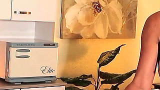 Masterful Blowjob From a Sports Masseuse