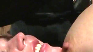 German BDSM- Slap her ass