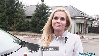 Fairly Lilly Peterson - milf sex - Public Agent
