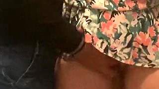 Omg! a Perverted Stranger Masturbates Me on Subway