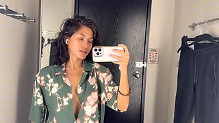 Pinay public play ^•^ [ cr fitting room ]