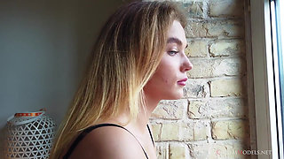 Denise Adorable Pretty Babe in Glamour Video