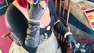 A Naughty secretary Tina Snua Dons Leathe Gloves, Jewellery & Chain Smokes 2 Cigarettes - Smoking Pantyhose
