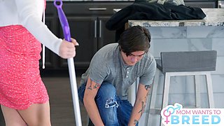 Neglected Housewife Bunny Madison Desires Her Loving Stepson s Cum Deep in Her Pussy S6:E9: Porn