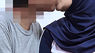 -dc- Asian Hijab School Girl Ask Pe Teacher to Give Special Exam - Minokiiko