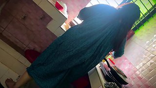 MILF Hot Big Ass Stepmom Cooking In Kitchen & i see her