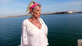 The naughty encounter of Venus, 27, with the seductive Grey… - Jacquie et Michel TV