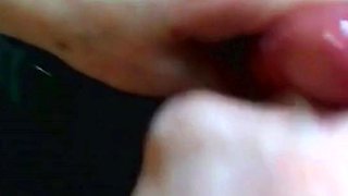 Old Lady Gives Amateur Blowjob