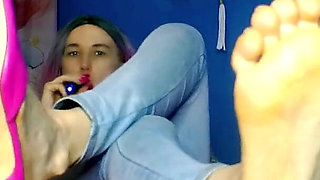 Lady Angela One Shoe Vaping